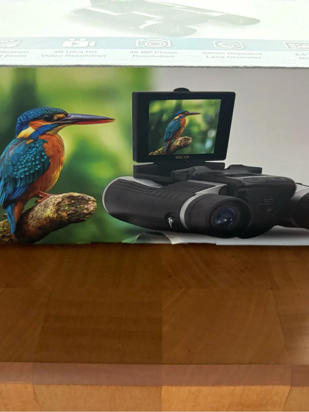Minolta 1232A Compact Digital Camera with Binoculars and Accessories - Like New